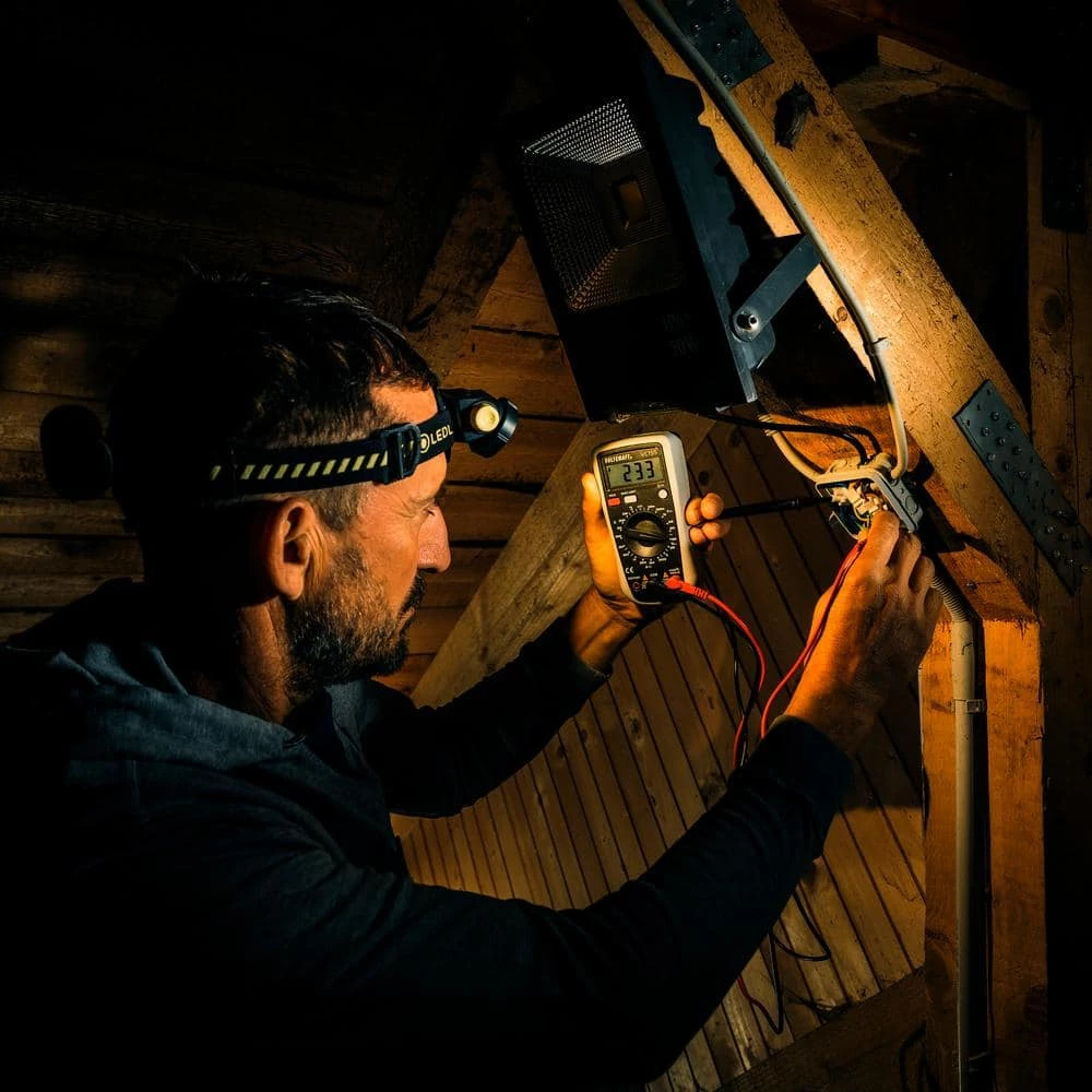 H7R Work Rechargeable Headlamp, 1000 Lumens, Advanced Focus System, Constant Light Output, Dimming, Waterproof by LEDLENSER 5 H7R Work Rechargeable Headlamp, 1000 Lumens, Advanced Focus System, Constant Light Output, Dimming, Waterproof by LEDLENSER - Image 5